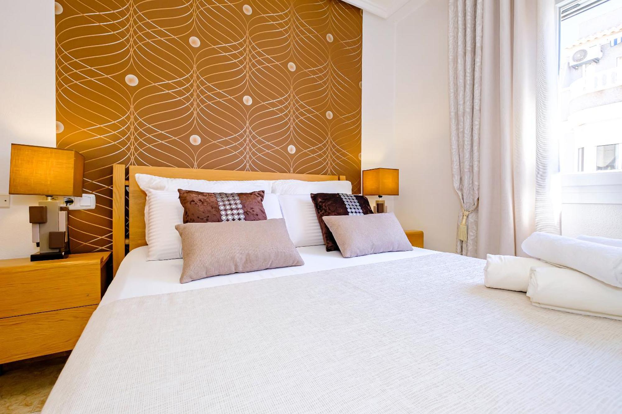 Deluxe Apartment Playa Del Cura Торрев'єха Екстер'єр фото