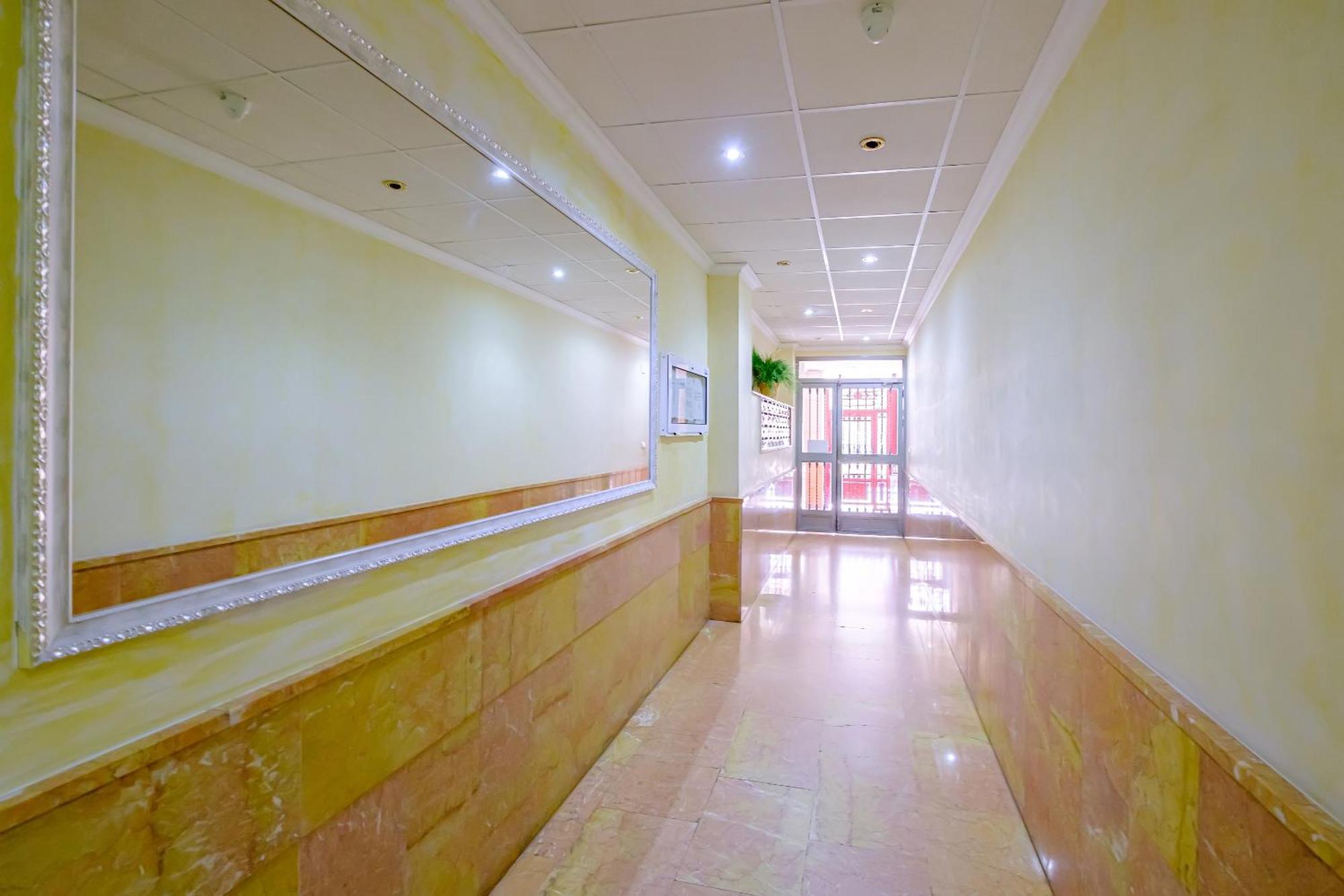 Deluxe Apartment Playa Del Cura Торрев'єха Екстер'єр фото
