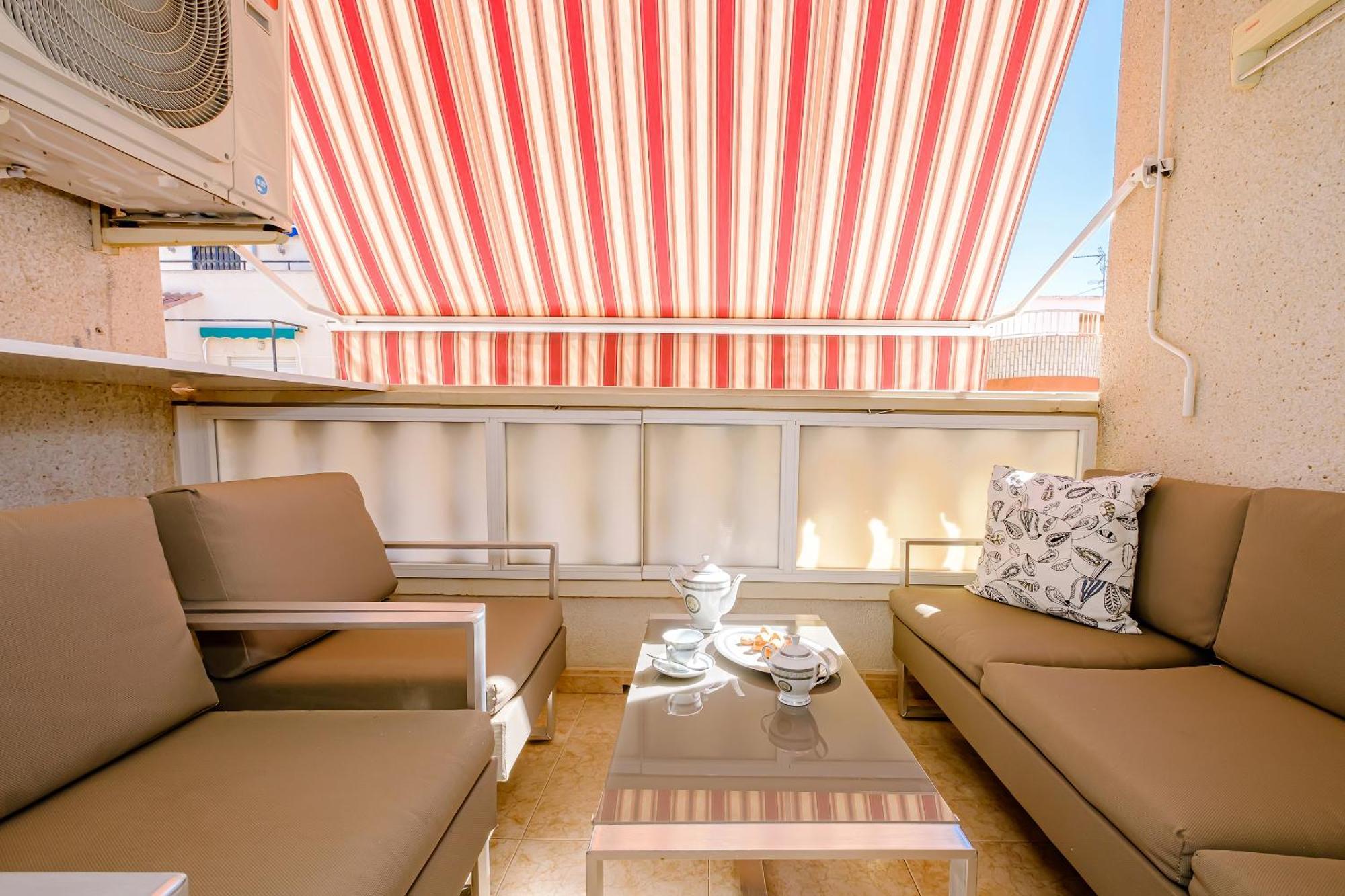 Deluxe Apartment Playa Del Cura Торрев'єха Екстер'єр фото
