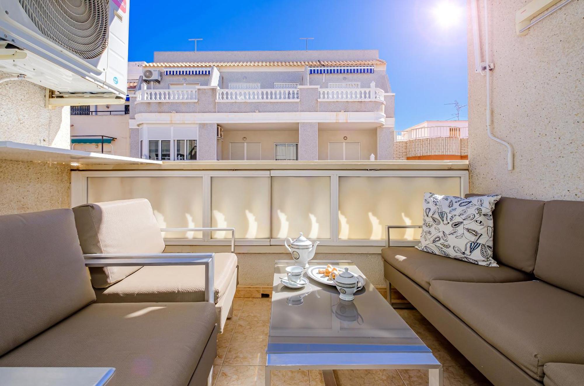 Deluxe Apartment Playa Del Cura Торрев'єха Екстер'єр фото