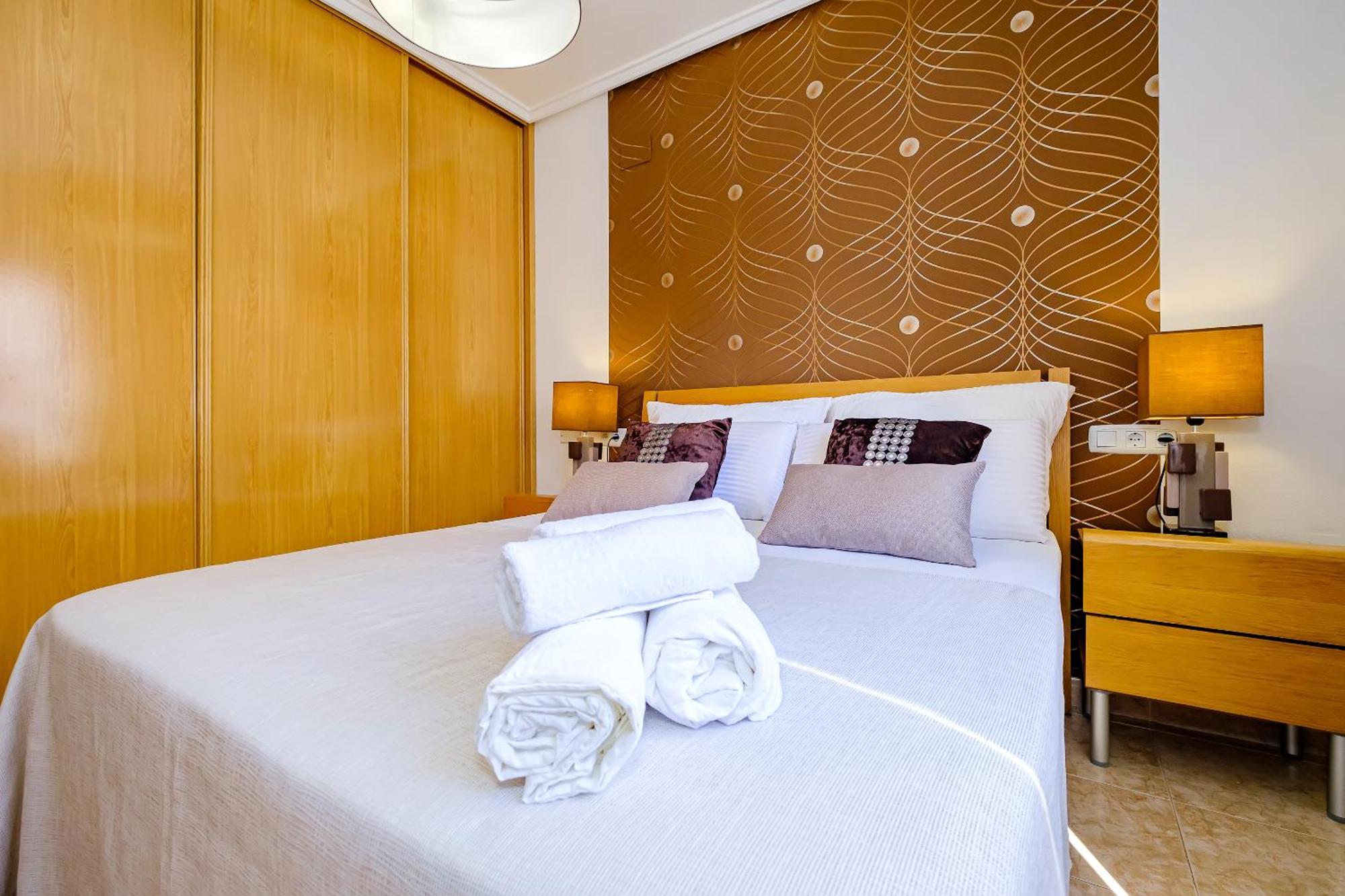 Deluxe Apartment Playa Del Cura Торрев'єха Екстер'єр фото